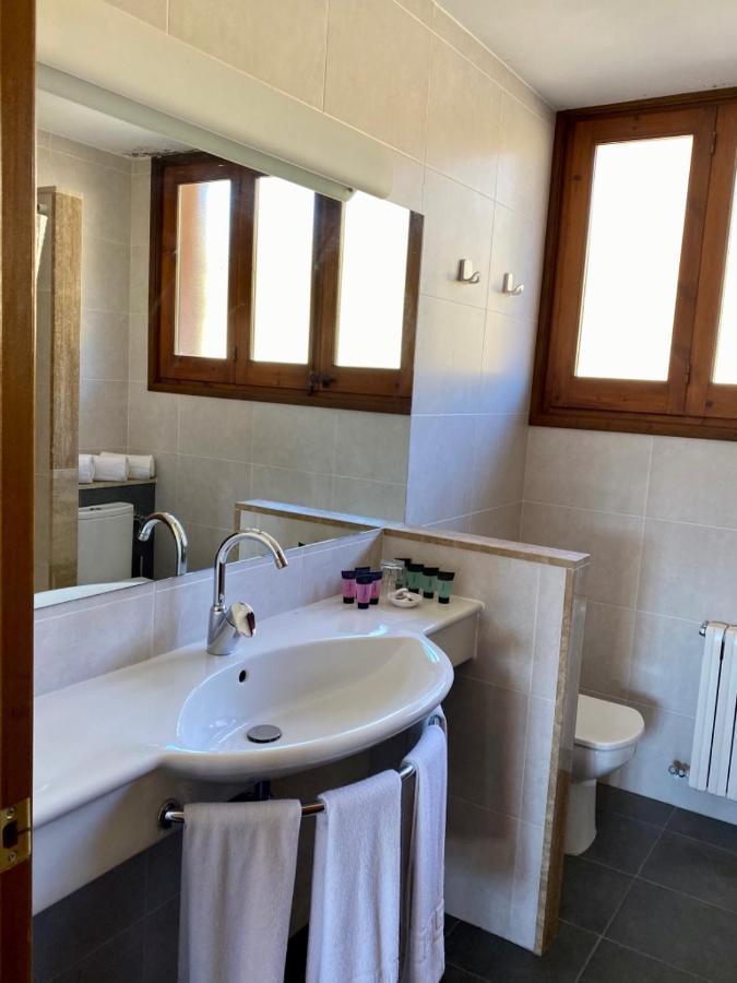 Campalans Hotel Rural Bungalows Mobilhomes Borredá Dış mekan fotoğraf