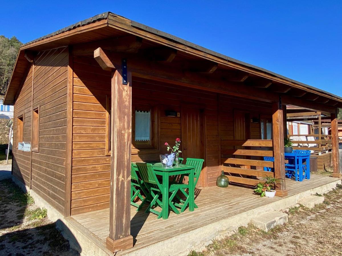 Campalans Hotel Rural Bungalows Mobilhomes Borredá Dış mekan fotoğraf