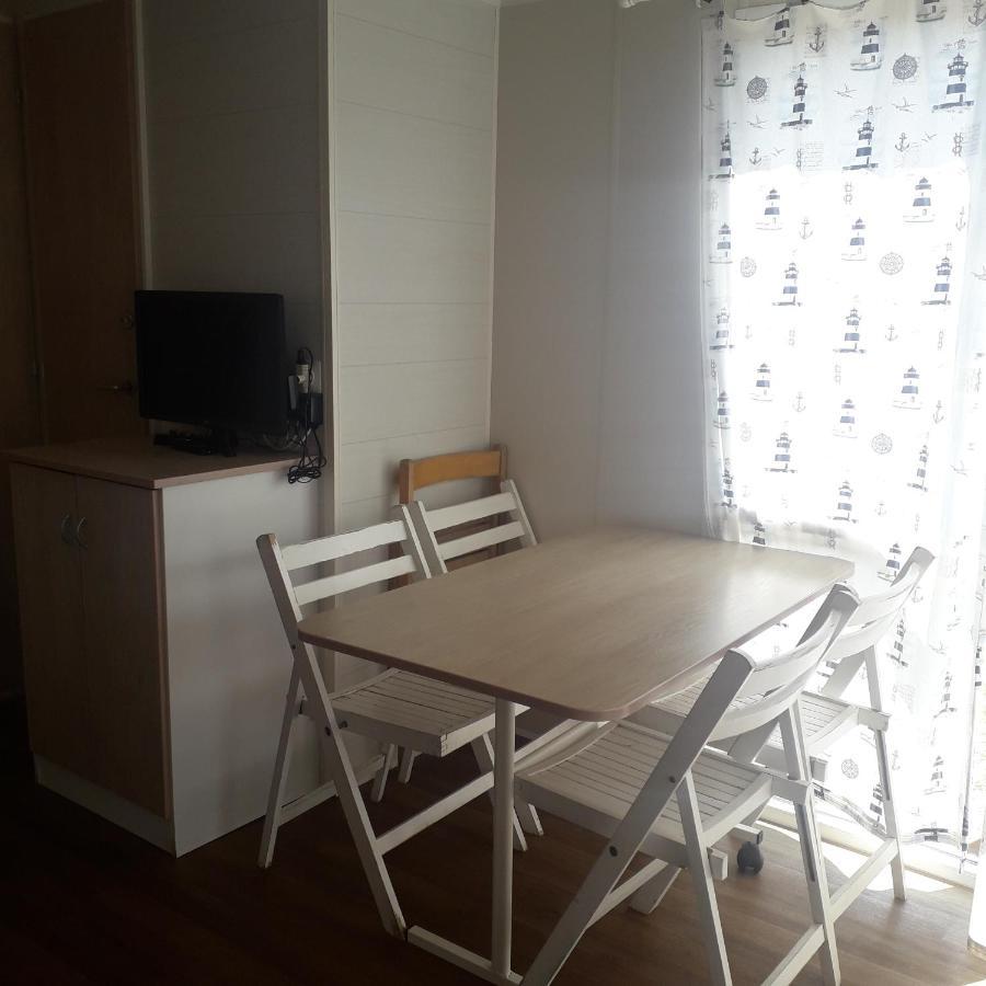 Campalans Hotel Rural Bungalows Mobilhomes Borredá Dış mekan fotoğraf